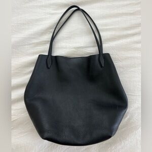 Madewell’s Shopper Tote in Soft Grain